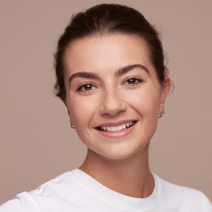 Skin Illusion SPF 15