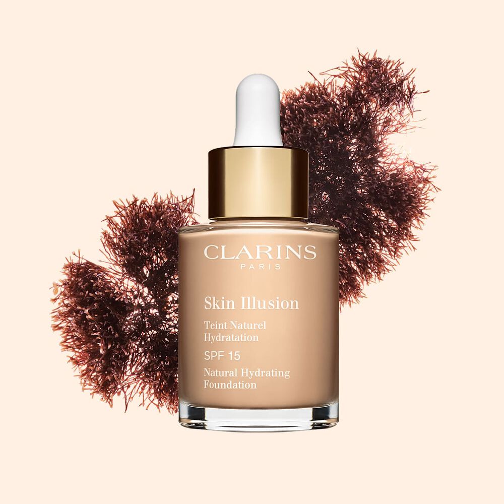 A base semelhante a s&eacute;rum Skin Illusion Clarins, com SPF 15, proporciona um resultado de base uniforme e natural.