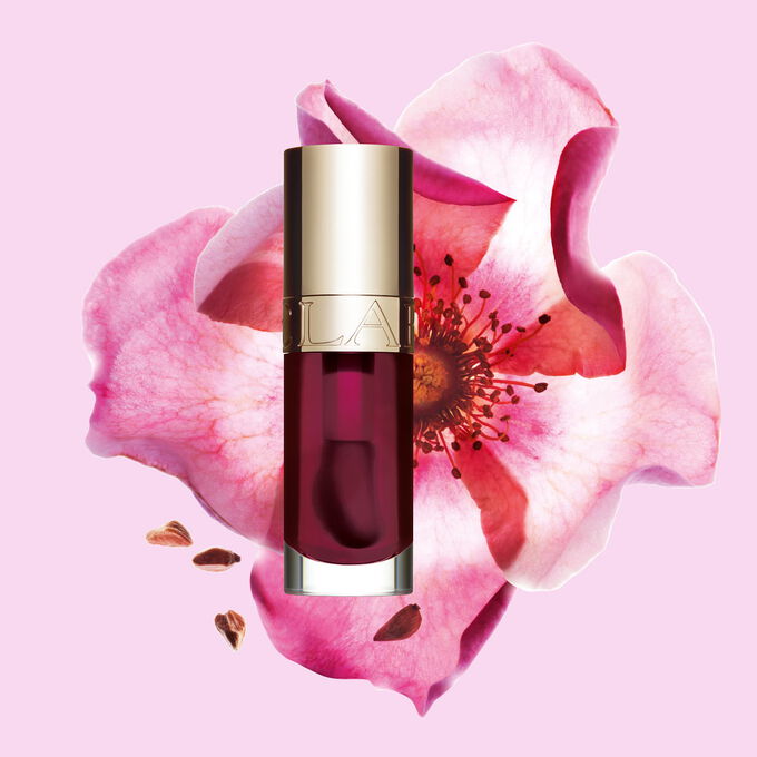 Clarins Lip Comfort Oil combina um cuidado intenso dos l&aacute;bios com um acabamento brilhante para real&ccedil;ar o seu sorriso, como um &oacute;leo rico para os l&aacute;bios com cor.