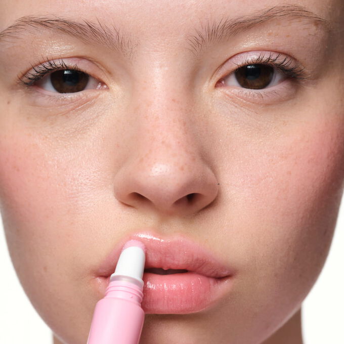 Lip Perfector 21 - soft pink glow