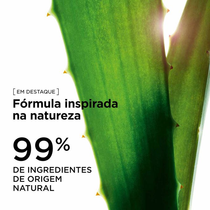 F&oacute;rmula com ingredientes de origem natural do autobronzeador impulsionador da luminosidade para o rosto
