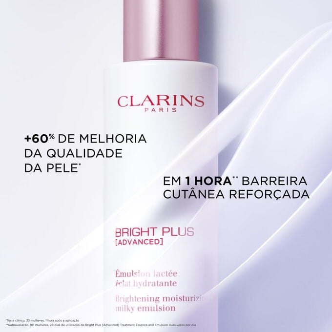 Foco em Clarins Bright Plus Emulsion, real&ccedil;ando o seu efeito na melhoria da qualidade da pele e no refor&ccedil;o da sua barreira.