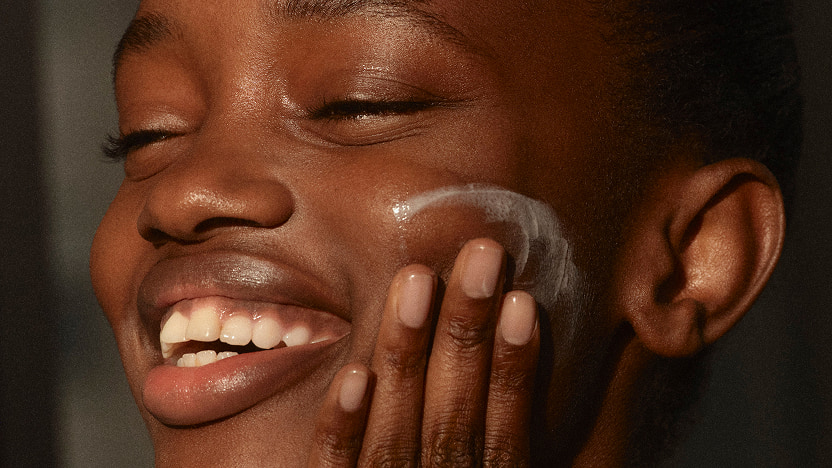 Model removing her make-up